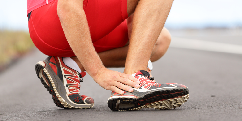 This article will help you understand the difference between a sprain and a strain.