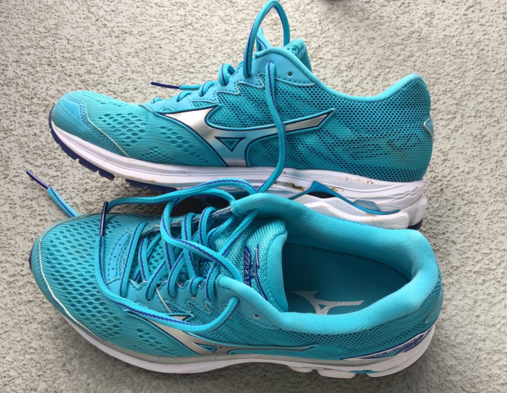 Mizuno wave rider outlet 20 review